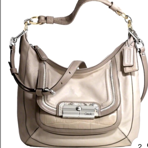Coach Handbags - COACH Kristin spectator Ivory leather Hobo embossed snake skin purse